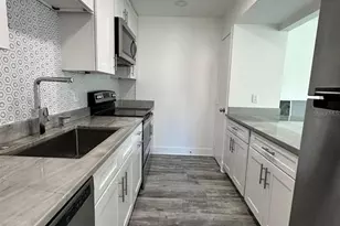 516 Pigeon Cir, Orlando, FL 32825 - Photo 8