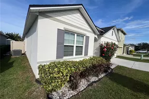 1143 Cambridge Dr, Winter Haven, FL 33881 - Photo 4