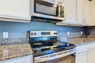 4983 London Creek Pl, Kissimmee, FL 34758 - Photo 10