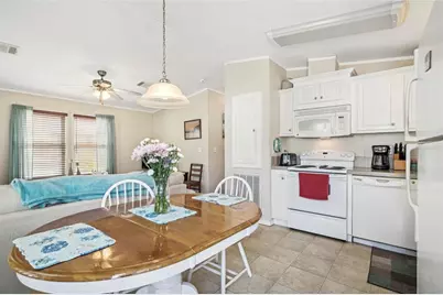 6904 Cortez Road W #10, Bradenton, FL 34210 - Photo 10