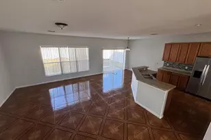 6561 Crescent Loop, Winter Haven, FL 33884 - Photo 4