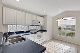 102 Canary Island Cir, Davenport, FL 33837 - Photo 18