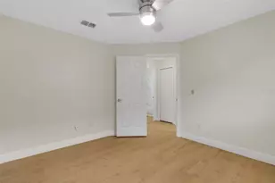 102 Canary Island Cir, Davenport, FL 33837 - Photo 34