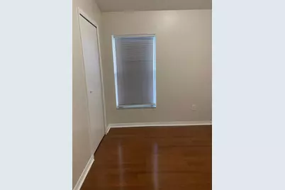 8044 Canterbury Lake Boulevard, Tampa, FL 33619 - Photo 16