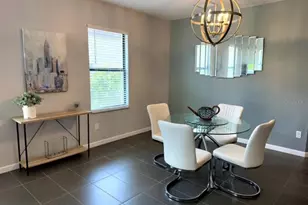 2946 Casabella Dr, Kissimmee, FL 34744 - Photo 4