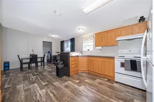 1621 Tangerine St, Kissimmee, FL 34746 - Photo 4