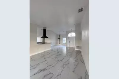 2652 Hawthorne Lane, Kissimmee, FL 34743 - Photo 6