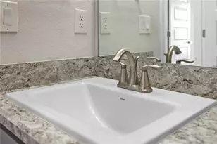 860 Vienna Dr, Winter Haven, FL 33884 - Photo 22