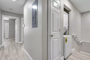 4002 Venetian Bay Dr, Kissimmee, FL 34741 - Photo 16