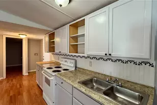 639 Ellison Pkwy, Haines City, FL 33844 - Photo 4