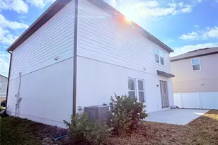 1308 Sterling Pointe Dr, Deltona, FL 32725 - Photo 4