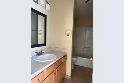 2225 Julianna Court, Saint Cloud, FL 34769 - Photo 4