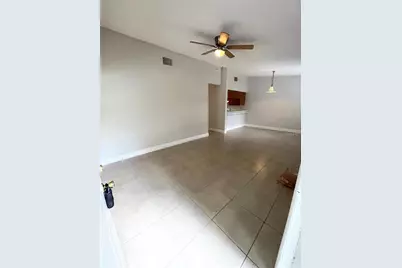 1918 Crystal Grove Drive, Lakeland, FL 33801 - Photo 2