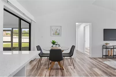 205 Red Maple Dr, Kissimmee, FL 34743 - Photo 4