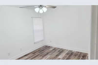 205 Red Maple Dr, Kissimmee, FL 34743 - Photo 8