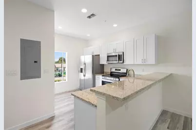 262 Royal Palm Drive #202, Kissimmee, FL 34743 - Photo 8