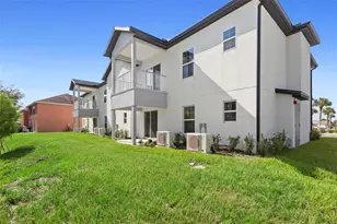 262 Royal Palm Dr, Kissimmee, FL 34743 - Photo 18