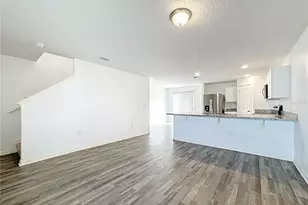 166 Maple Dr, Kissimmee, FL 34759 - Photo 8