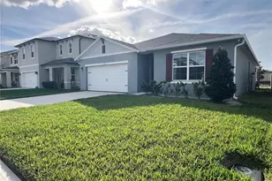 2076 Tay Wes Dr, Saint Cloud, FL 34771 - Photo 2