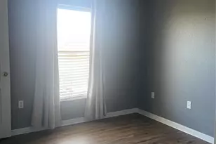 6775 Highlands Creek Loop, Lakeland, FL 33813 - Photo 4