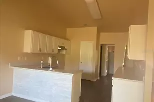 6775 Highlands Creek Loop, Lakeland, FL 33813 - Photo 6