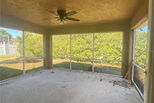 6775 Highlands Creek Loop, Lakeland, FL 33813 - Photo 10