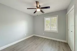 513 Sapphire Ln, Ocala, FL 34472 - Photo 16