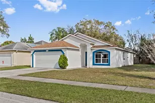 2901 Cialella Pass, Saint Cloud, FL 34772 - Photo 2
