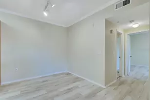 2528 Robert Trent Jones Dr, Orlando, FL 32835 - Photo 6