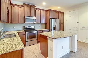 10120 Eagle Creek Center Blvd, Orlando, FL 32832 - Photo 4