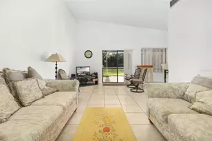 712 E Flag Way, Kissimmee, FL 34759 - Photo 16