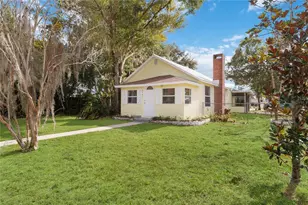2121 10th St, Saint Cloud, FL 34769 - Photo 2