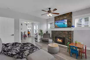 721 Mabbette St, Kissimmee, FL 34741 - Photo 10