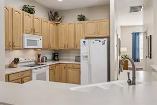 722 Brighton Dr, Davenport, FL 33897 - Photo 16