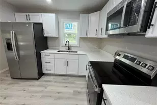 2549 Olive Ave, Lake Wales, FL 33898 - Photo 6