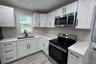 2549 Olive Ave, Lake Wales, FL 33898 - Photo 8