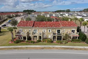 2726 Bella Vista Dr, Davenport, FL 33897 - Photo 2