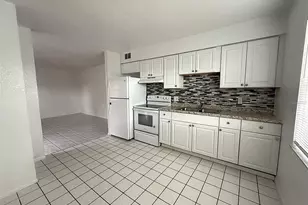 720 Michigan Ct, Saint Cloud, FL 34769 - Photo 4
