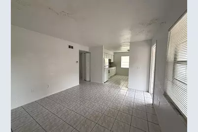 720 Michigan Court #3, Saint Cloud, FL 34769 - Photo 6