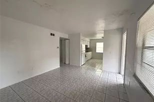 720 Michigan Ct, Saint Cloud, FL 34769 - Photo 6