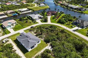 15109 Aquarius Cir, Port Charlotte, FL 33981 - Photo 4