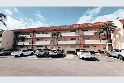 8901 S Hollybrook Blvd #304, Pembroke Pines, FL 33025 - Photo 1