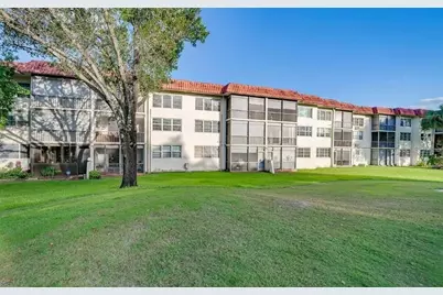 8901 S Hollybrook Blvd #304, Pembroke Pines, FL 33025 - Photo 40
