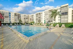 8901 S Hollybrook Blvd, Pembroke Pines, FL 33025 - Photo 38