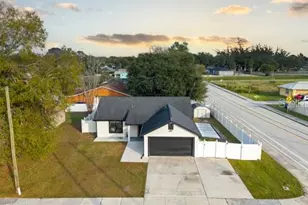 41 S Palm Ave, Kissimmee, FL 34741 - Photo 1