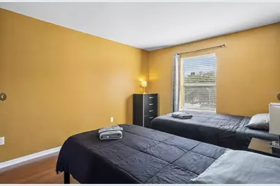 2867 Club Cortile Circle, Kissimmee, FL 34746 - Photo 10