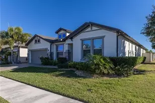 2732 Matera Dr, Saint Cloud, FL 34771 - Photo 1