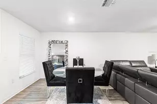 5327 New Friendship Pl, Tampa, FL 33619 - Photo 12