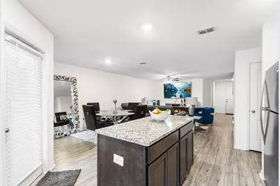 5327 New Friendship Place, Tampa, FL 33619 - Photo 10