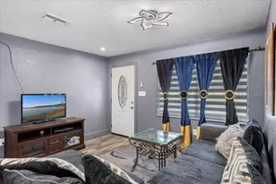 4781 Piedmont Ct, Orlando, FL 32811 - Photo 8